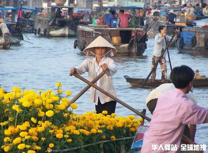 Cai-Be-Floating-Market-2-680.jpg